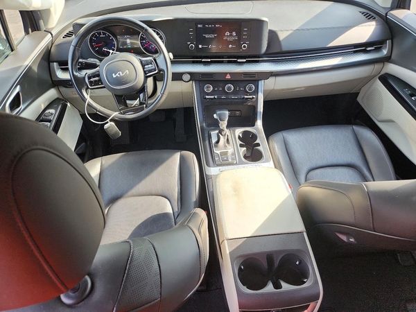 2022 KIA CARNIVAL LX, LX Seat Package