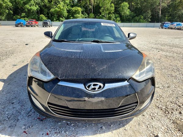 2013 HYUNDAI VELOSTER