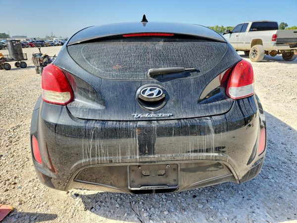 2013 HYUNDAI VELOSTER
