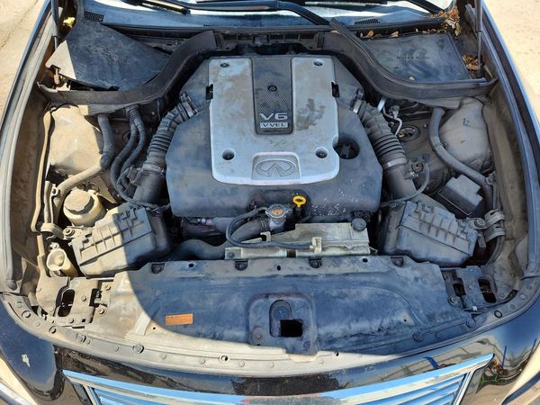 2013 INFINITI G37