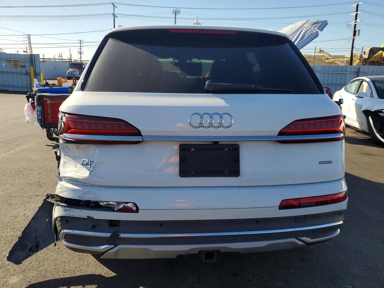 2021 AUDI Q7 quattro Premium