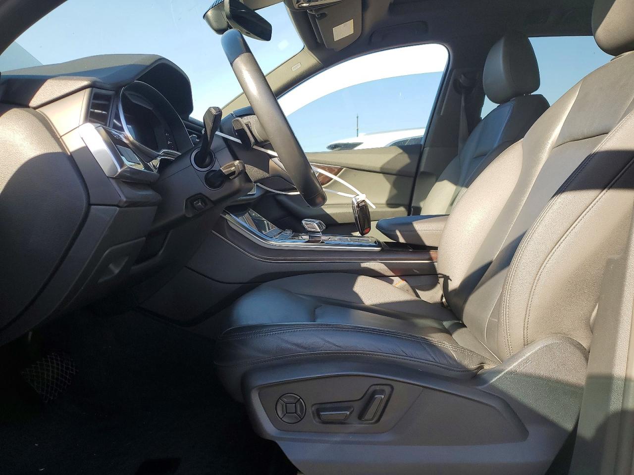 2021 AUDI Q7 quattro Premium