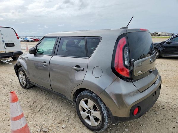 2017 KIA SOUL Base