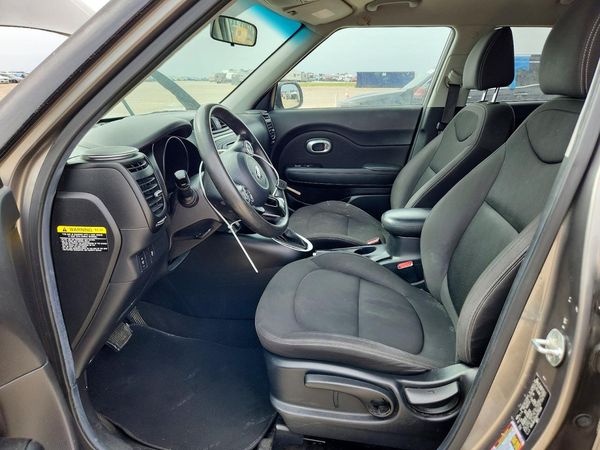 2017 KIA SOUL Base