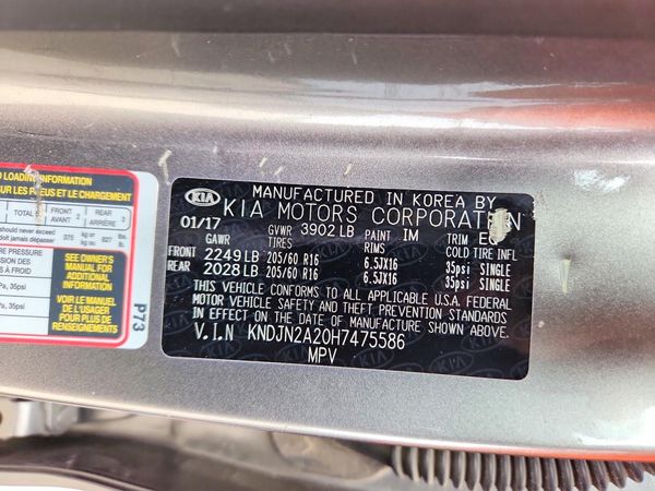 2017 KIA SOUL Base