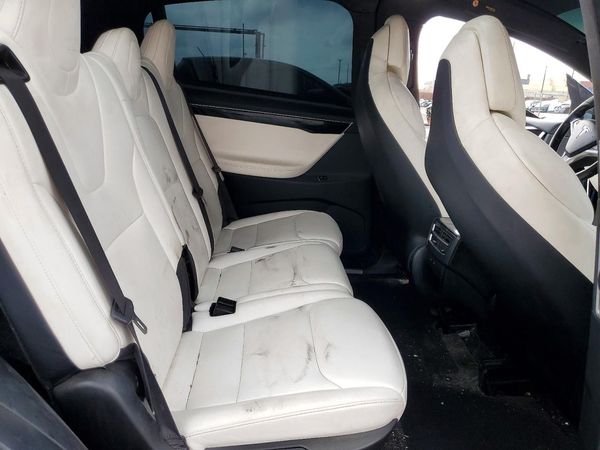 2017 TESLA MODEL X