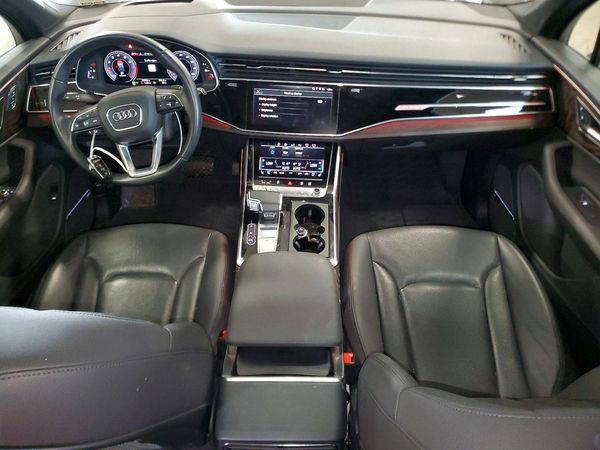 2020 AUDI Q7