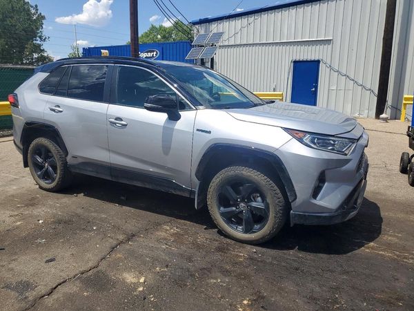 2020 TOYOTA RAV4 XSE HV