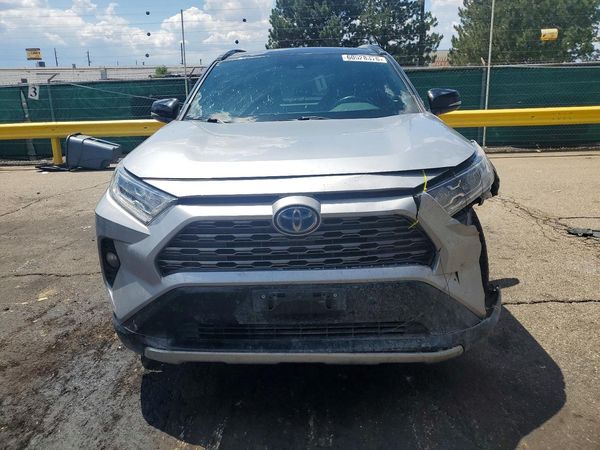 2020 TOYOTA RAV4 XSE HV