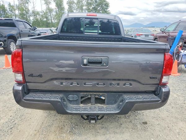 2022 TOYOTA TACOMA SR5