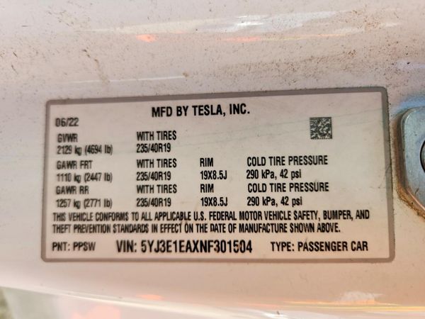 2022 TESLA MODEL 3