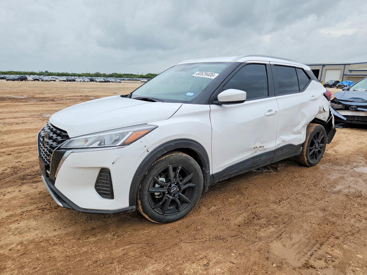 2023 NISSAN KICKS SV