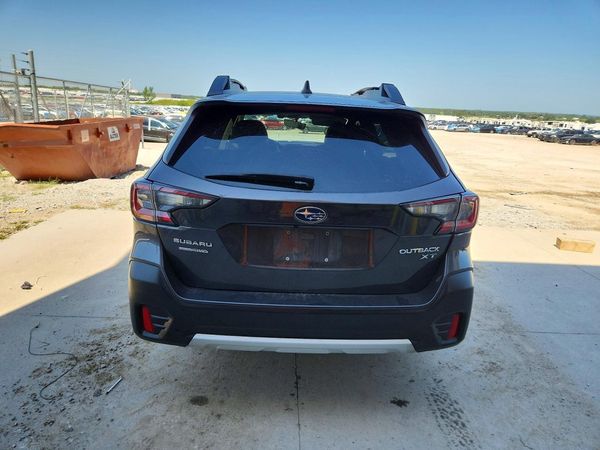 2021 SUBARU OUTBACK