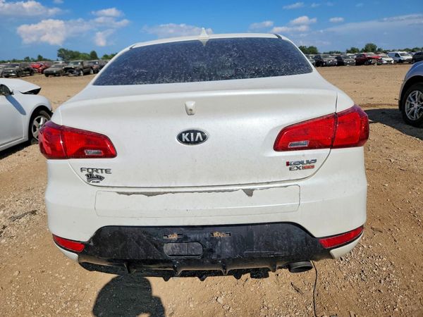2014 KIA FORTE LX, EX