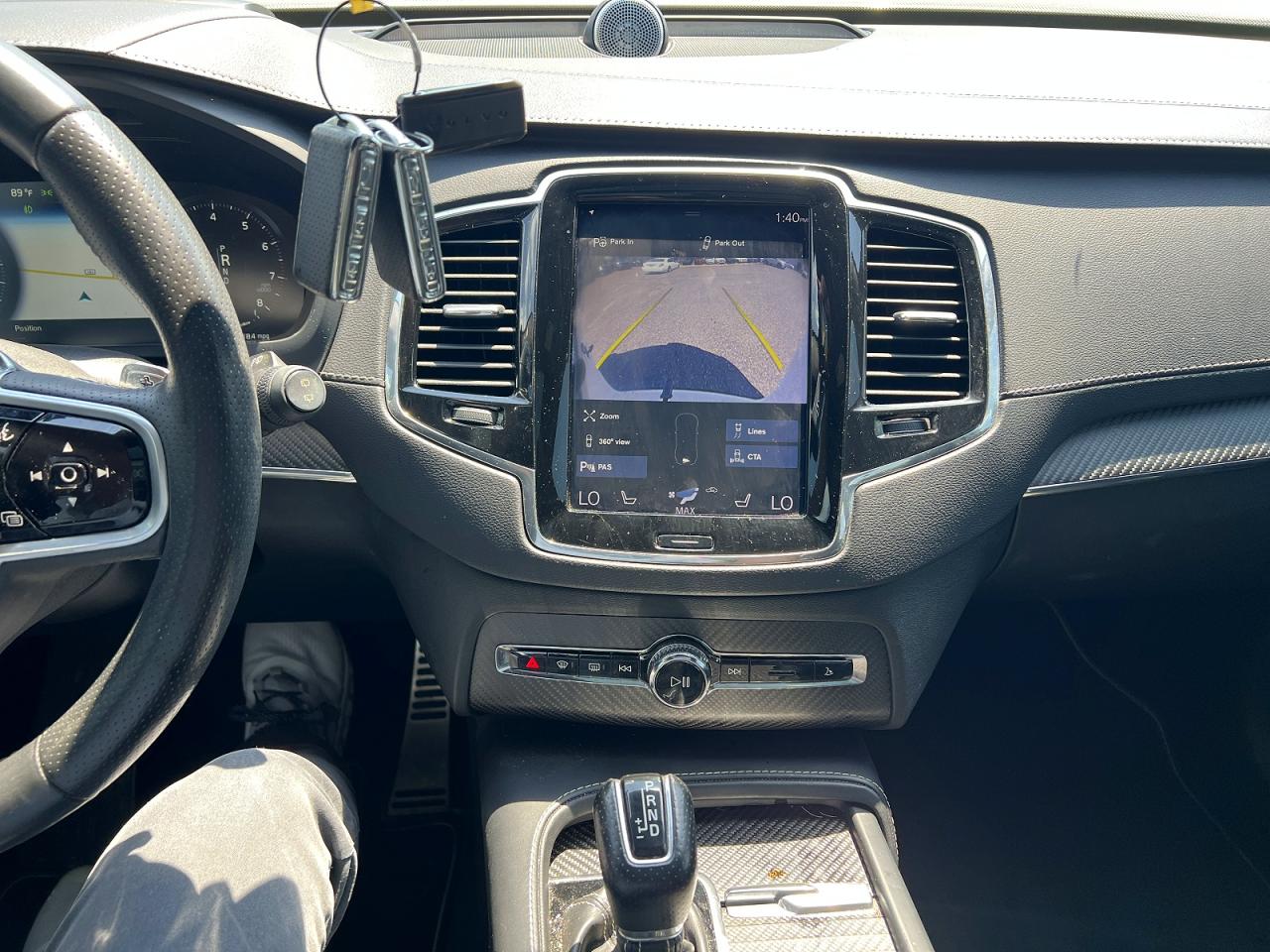 2019 VOLVO XC90 R-Design