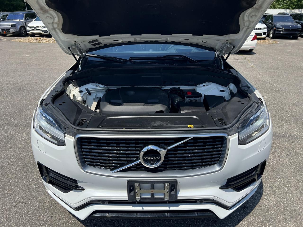 2019 VOLVO XC90 R-Design