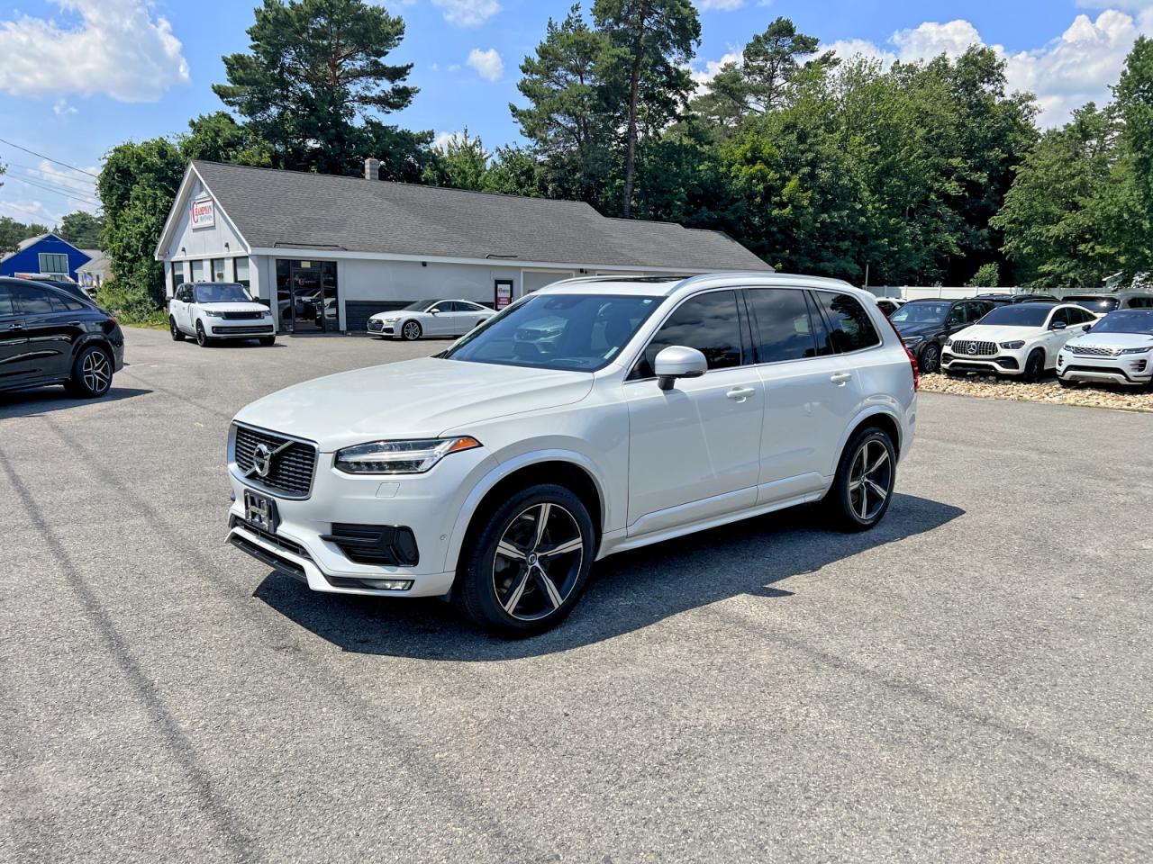 2019 VOLVO XC90 R-Design