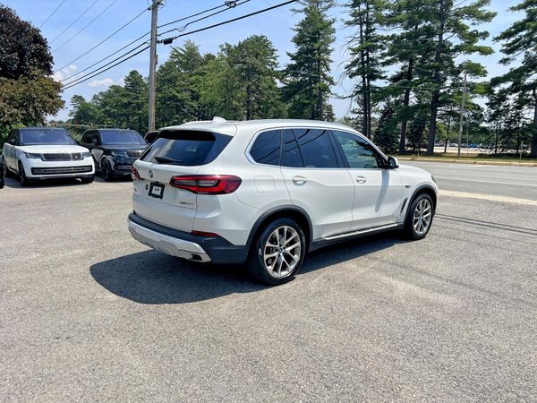 2023 BMW X5 xDrive45e
