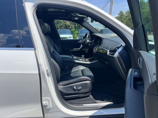 2023 BMW X5 xDrive45e