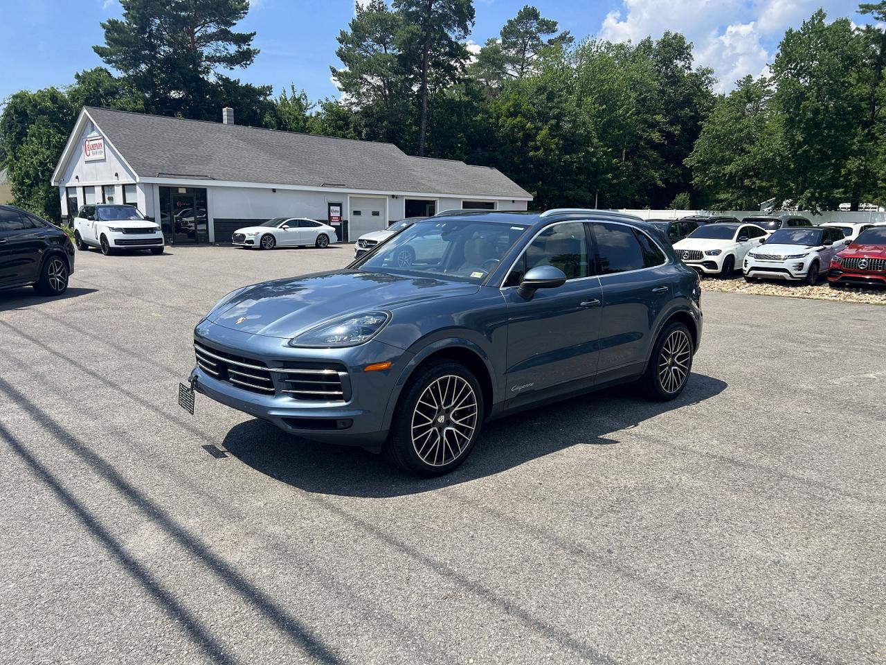 2020 PORSCHE CAYENNE
