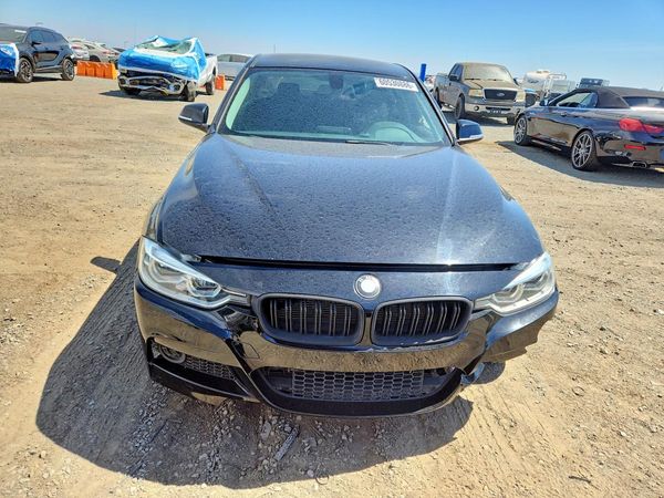 2016 BMW 320