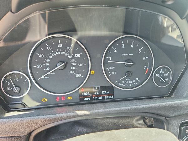 2016 BMW 320