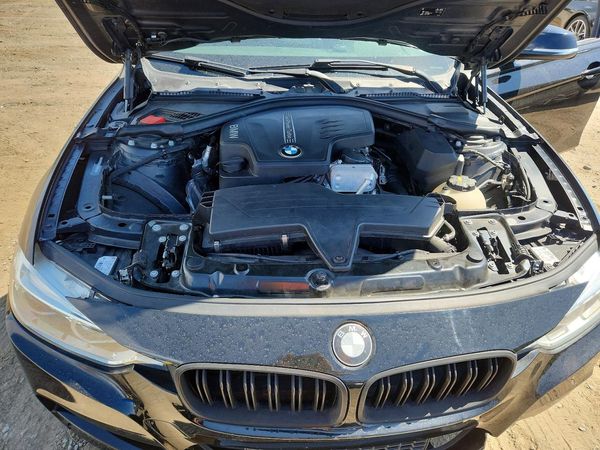 2016 BMW 320