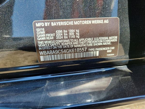 2016 BMW 320