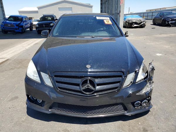 2010 MERCEDES-BENZ E E350