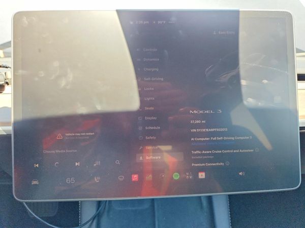 2023 TESLA MODEL 3