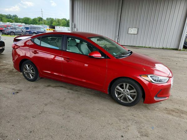 2017 HYUNDAI ELANTRA — Passenger 3/4