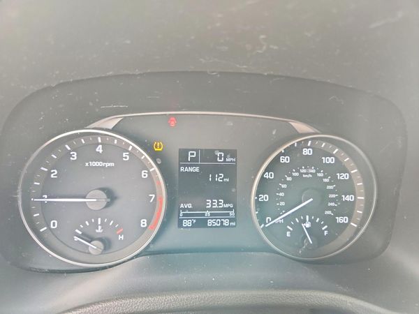 2017 HYUNDAI ELANTRA — ODOM
