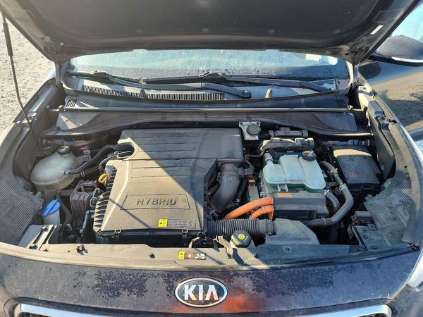 2017 KIA NIRO