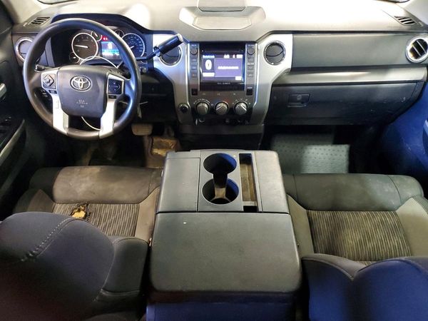 2015 TOYOTA TUNDRA SR5 Grade