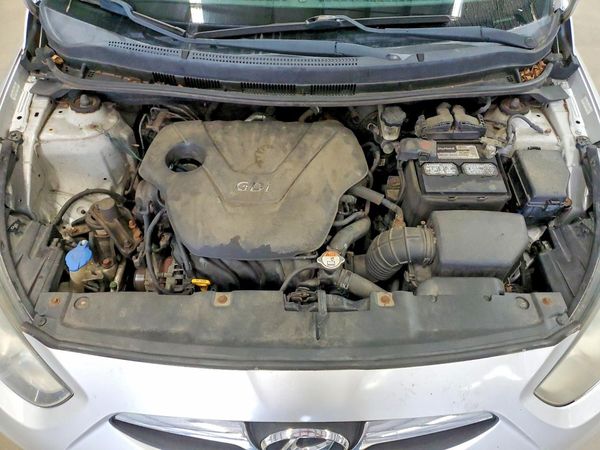 2012 HYUNDAI ACCENT GL (Middle-low grade)