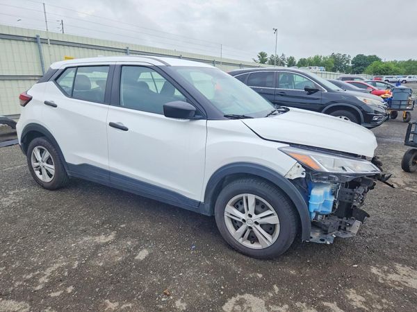 2024 NISSAN KICKS