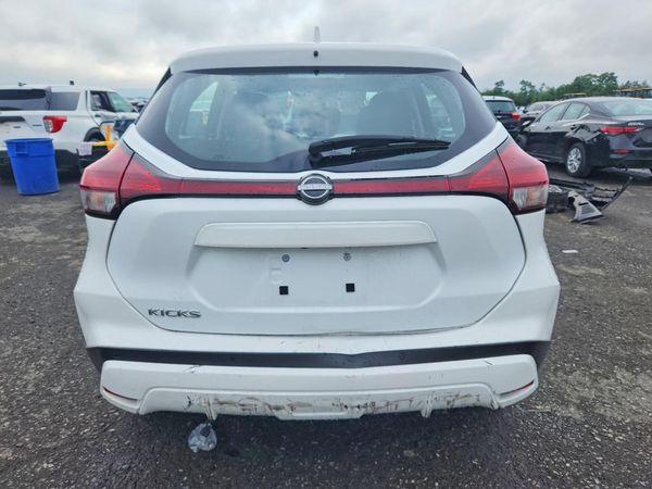 2024 NISSAN KICKS