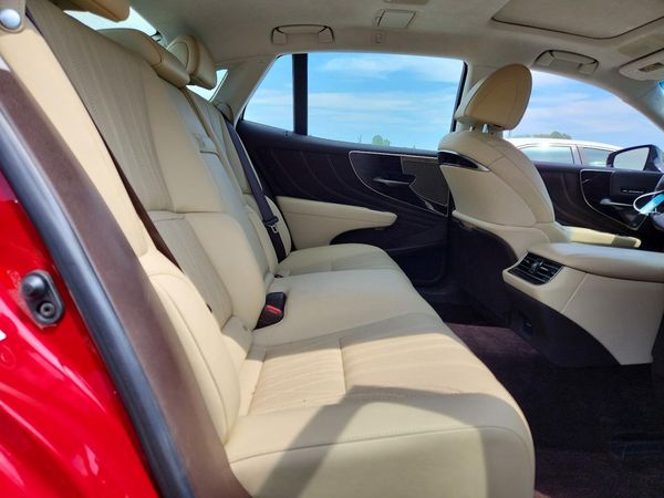 2019 LEXUS LS 500