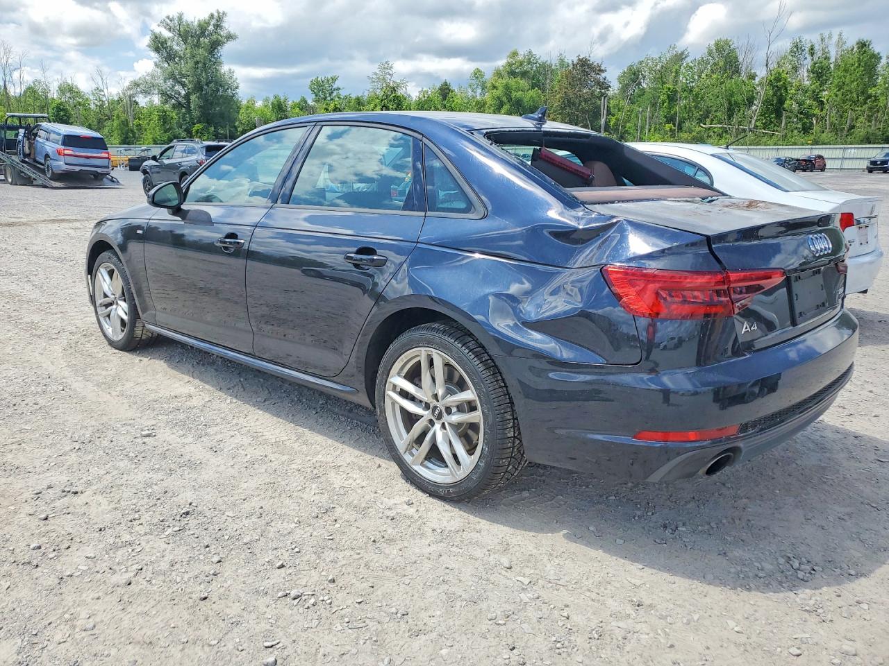 2017 AUDI A4 quattro Premium