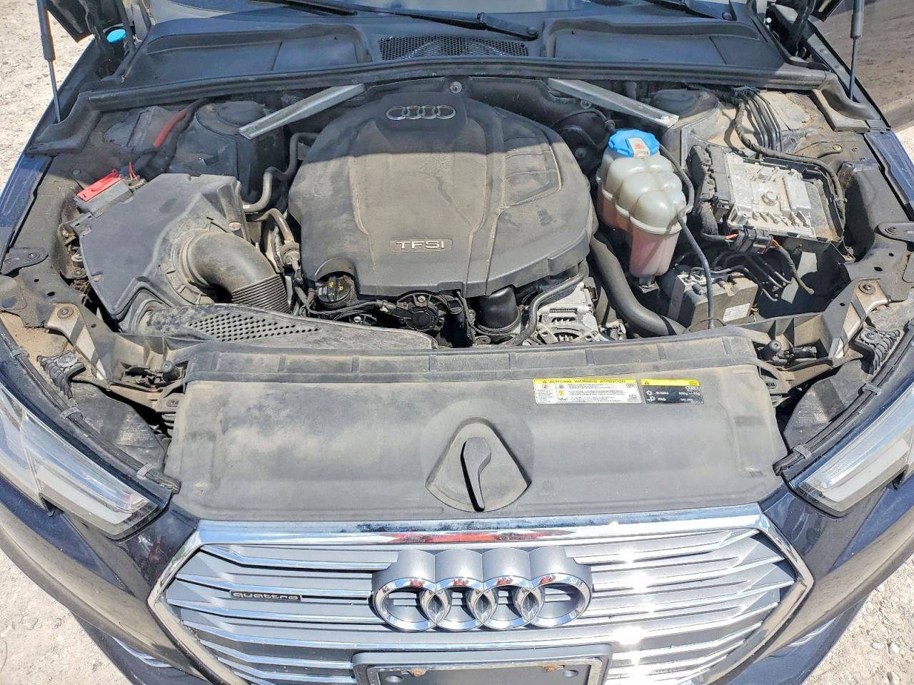 2017 AUDI A4 quattro Premium