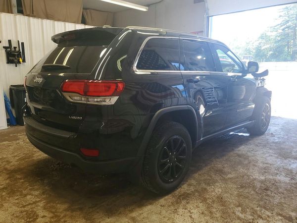 2022 JEEP GRAND CHEROKEE WK LAREDO 4X4