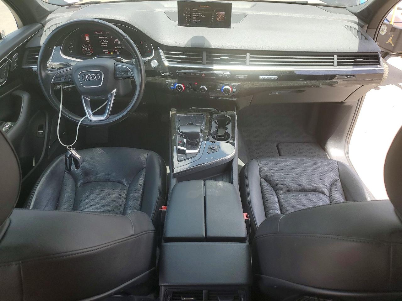 2017 AUDI Q7 quattro Premium Plus