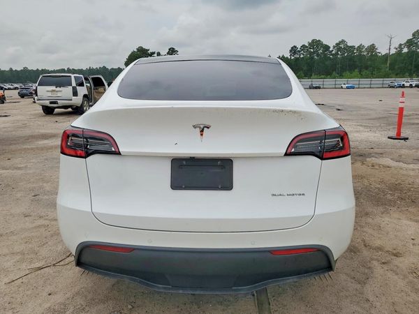 2020 TESLA MODEL Y