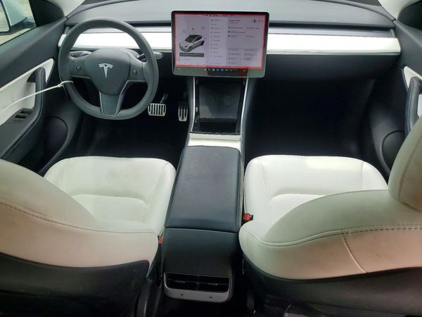 2020 TESLA MODEL Y