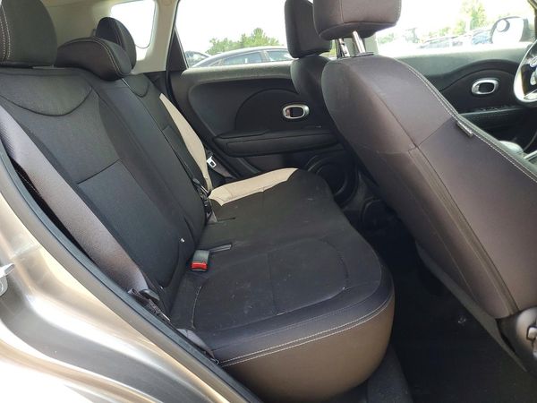 2017 KIA SOUL Base