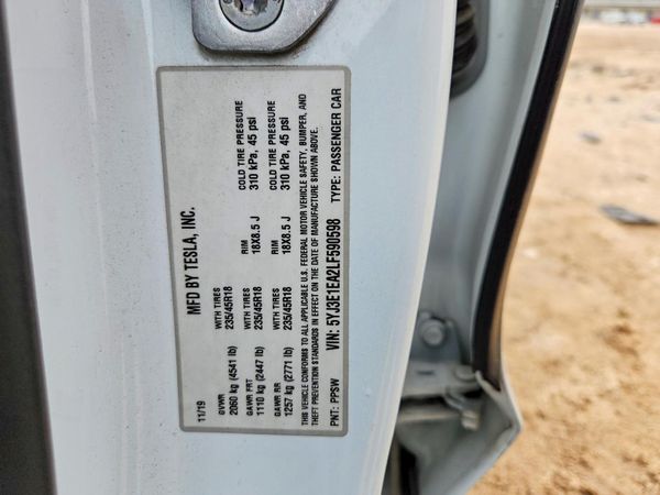 2020 TESLA MODEL 3