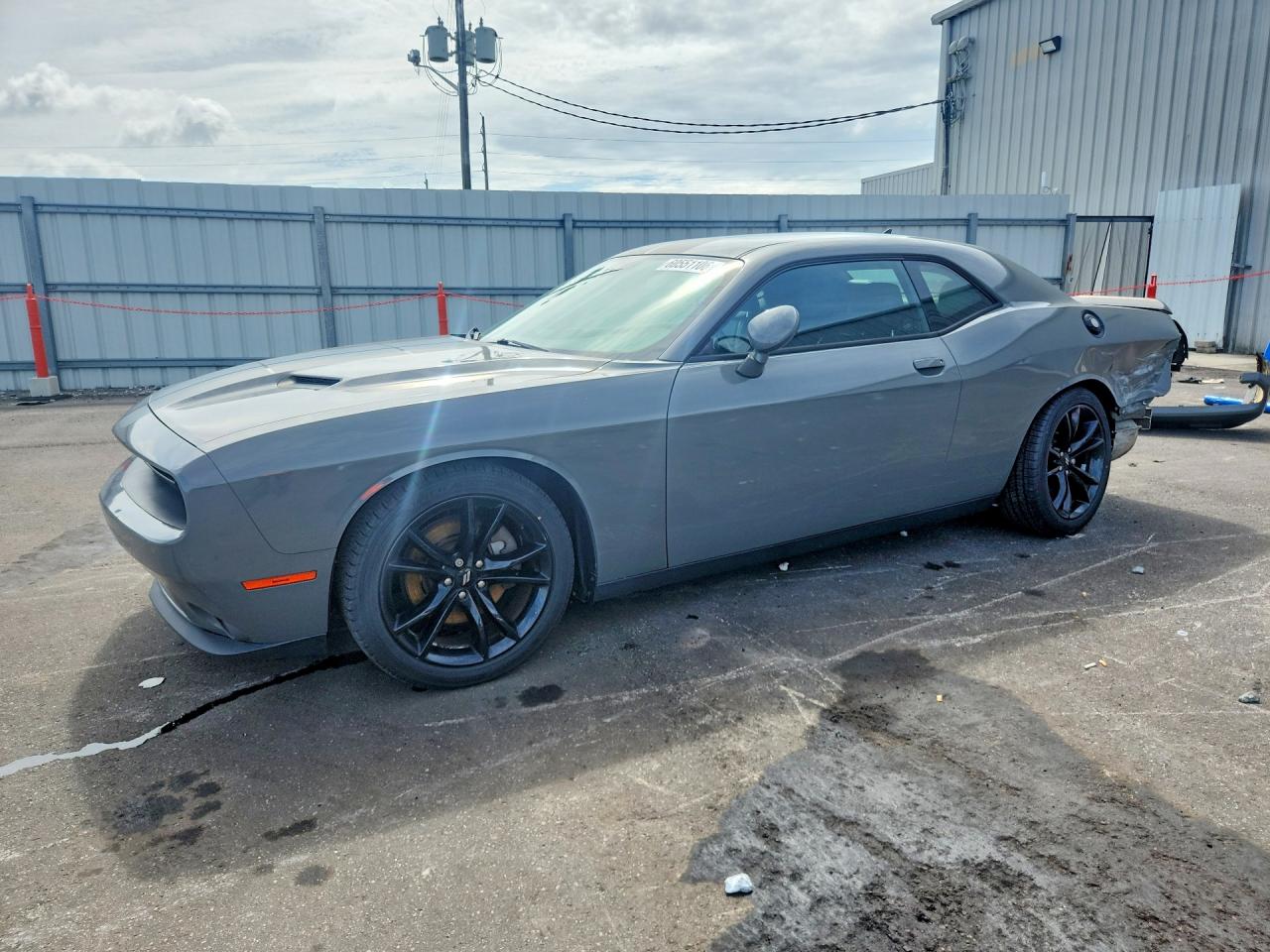 2017 DODGE CHALLENGER SXT