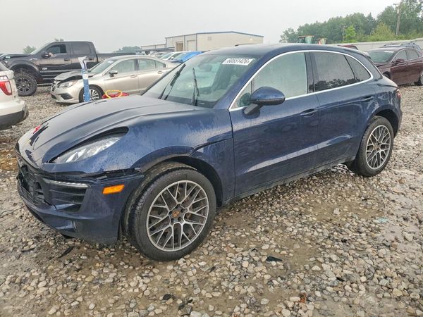 2017 PORSCHE MACAN
