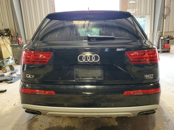 2018 AUDI Q7