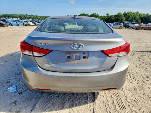2012 HYUNDAI ELANTRA GLS(Middle grade)